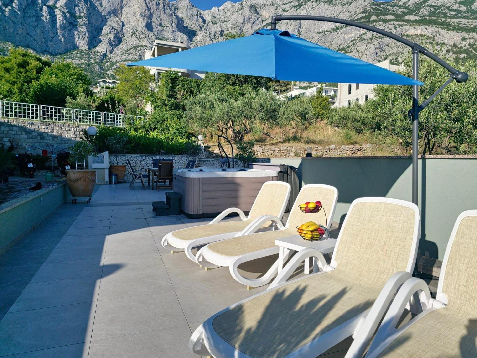 Apartment Tomic 2 Makarska Exterior foto